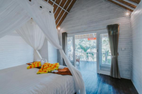Paluh Beach Huts